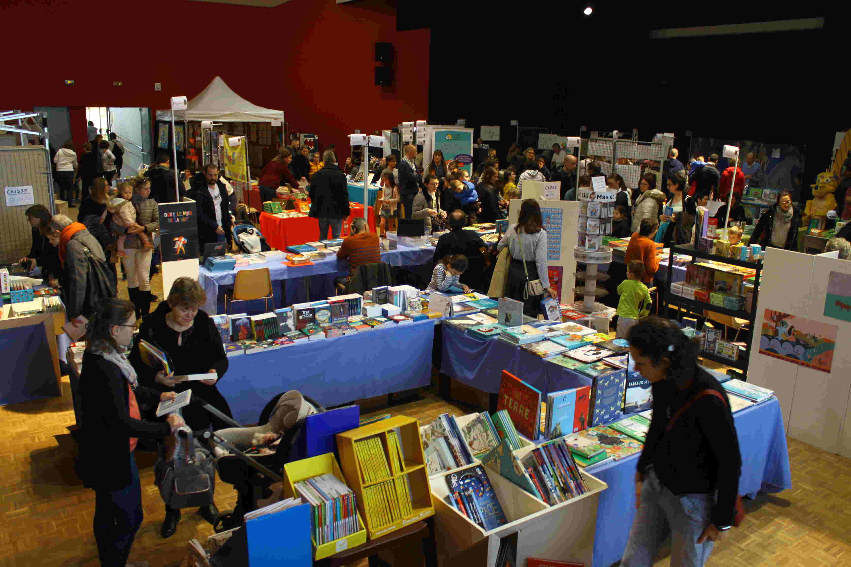 La 20e édition du salon du livre de jeunesse a fermé ses portes le dimanche 17 mars après 7 jours de festivités hauts en livre, forte de plus de 7 300 visiteurs.