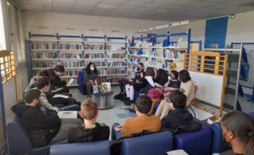 Au collège Jean Moulin de La Norville, des 4e et 3e de Mmes Wulleman et Minicilli ont reçu Julia Billet et Carole Trébor, jeudi 10 mars 2022.